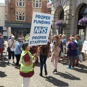 At the bottom of Causewayhead